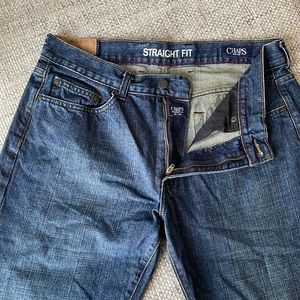 34/32 Chaps Straight Fit Jeans - Lightly Distressed